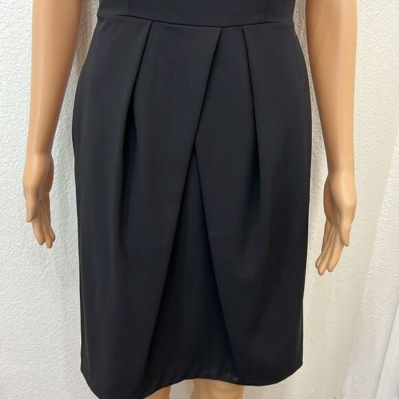 Tahari Elegant Black Sleeveless Dress Sz 2 VNeck Pleated Midi Slimming Cocktail - Picture 5 of 10